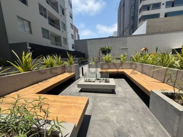 DEPARTAMENTO DE ESTRENO EN SANTA BEATRIZ - LINCE