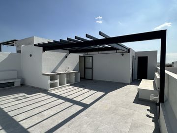 Hermosa casa en Punto Sur