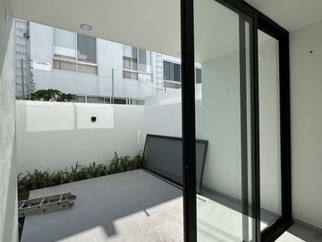 Hermosa casa en Punto Sur