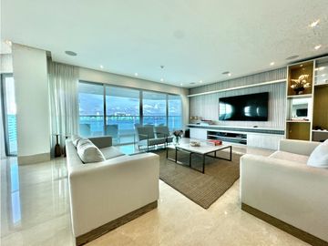 VENTA Apartamento en Castillogrande, Edificio Versailles