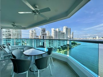 VENTA Apartamento en Castillogrande, Edificio Versailles