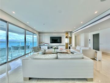 VENTA Apartamento en Castillogrande, Edificio Versailles