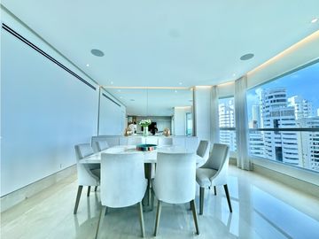 VENTA Apartamento en Castillogrande, Edificio Versailles