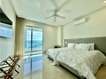 VENTA Apartamento en Castillogrande, Edificio Versailles