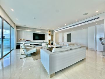 VENTA Apartamento en Castillogrande, Edificio Versailles
