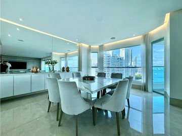 VENTA Apartamento en Castillogrande, Edificio Versailles