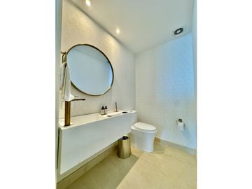 VENTA Apartamento en Castillogrande, Edificio Versailles