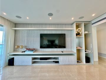 VENTA Apartamento en Castillogrande, Edificio Versailles