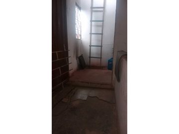 VENTA DE CASA BODEGA ESQUINERA  PORTAL AMERICAS VILLA LA LOMA