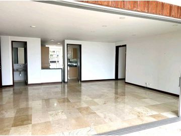 Vendo apartamento en el oeste  de cali barrio cristales 198 m²
