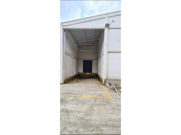 VENTA DE BODEGA ARROYOHONDO YUMBO
