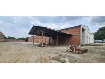 VENTA DE BODEGA ARROYOHONDO YUMBO