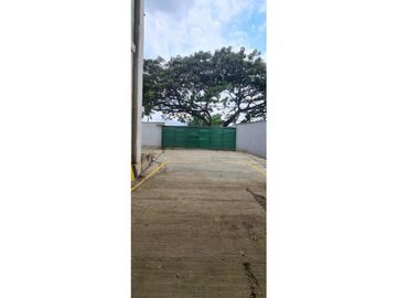 VENTA DE BODEGA ARROYOHONDO YUMBO