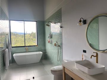 Casa de 310 m2 3 habit. unidad Monte sereno en el Retiro
