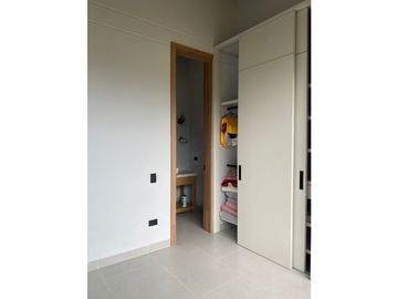Casa de 310 m2 3 habit. unidad Monte sereno en el Retiro