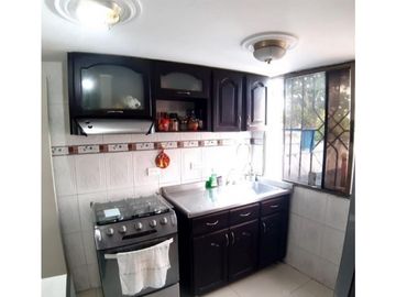 SE VENDE APARTAMENTO REMODELADO EN EL PRADO