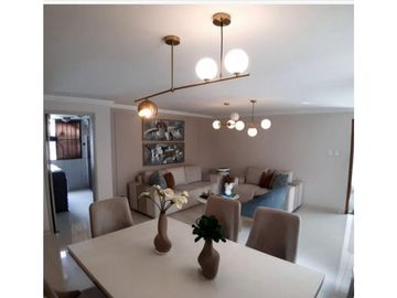 SE VENDE APARTAMENTO REMODELADO EN EL PRADO