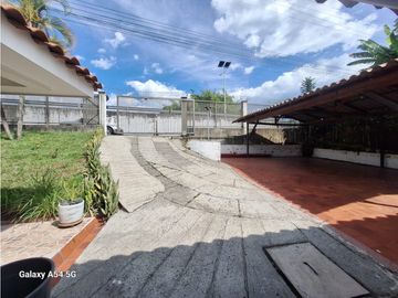 Venta Chalet Sector vía Tebaida Quindio COD: 8161718