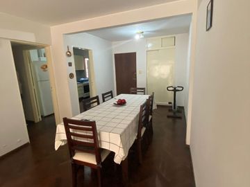 Venta Departamento 3 Dormitorios  Con Balcon Al Frente - Centro Rosario