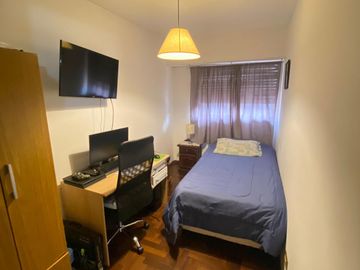 Venta Departamento 3 Dormitorios  Con Balcon Al Frente - Centro Rosario