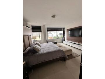 Casa en venta Urbanizacion Altos de Manta Beach.