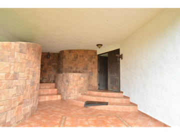 se vende casa en altos de maria