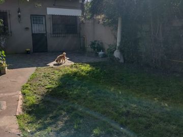 Casa para 2 Familias en venta en Castelar Sur