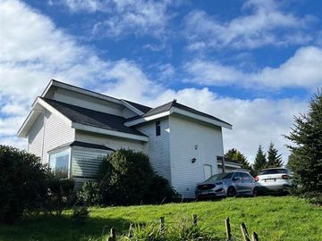 Casa en Venta en Parque Ivian 2