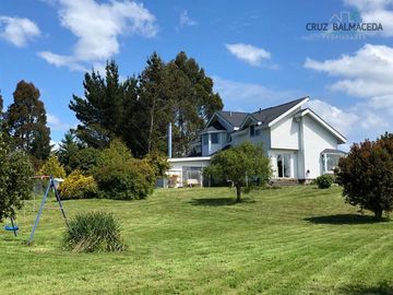 Casa en Venta en Parque Ivian 2
