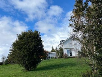 Casa en Venta en Parque Ivian 2