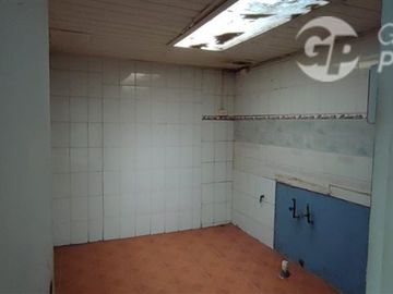 Local Comercial en Venta en av. diego de almagro con francia