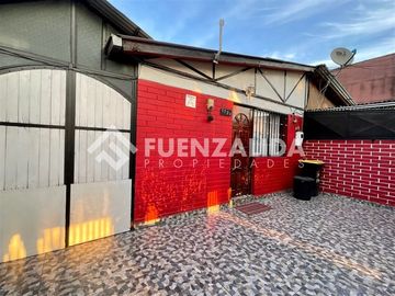 Casa en Venta en Cuatro poniente y Portales