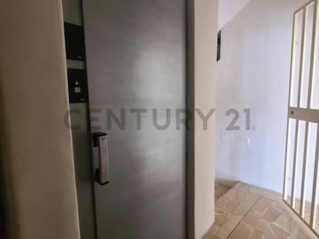Venta Departamento en Condominio de Lomas de Urdesa