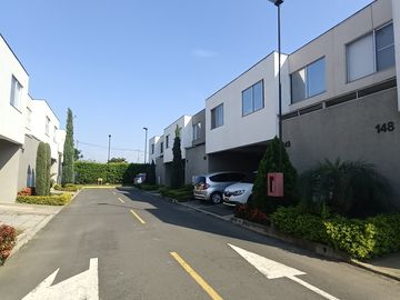 CASA CONDOMINIO en VENTA en Jamundí CIUDAD COUNTRY