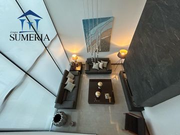 Exclusiva casa en Bosques de San Francisco con vista al campo de golf