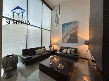 Exclusiva casa en Bosques de San Francisco con vista al campo de golf