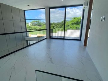 CASA EN VENTA EN B NAYAR