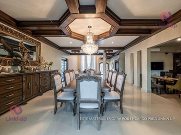 Casa con acabados de lujo alberca en Portal del Norte General Zuazua NL