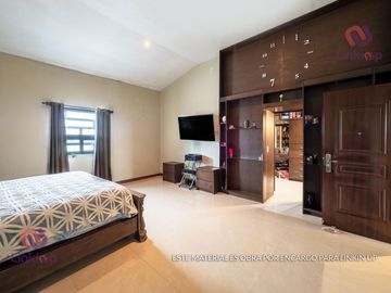 Casa con acabados de lujo alberca en Portal del Norte General Zuazua NL