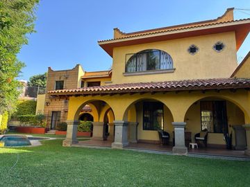 Casa en venta en Jardines de Delicias, Cuernavaca, Morelos