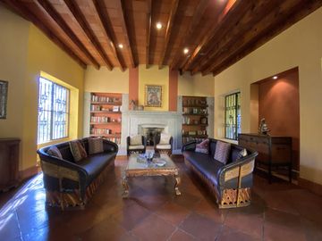 Casa en venta en Jardines de Delicias, Cuernavaca, Morelos