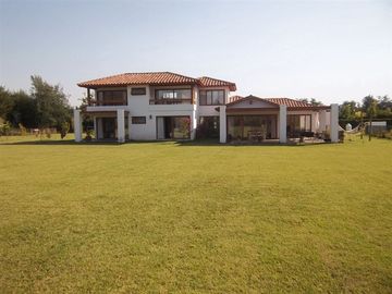 Casa en Venta en Cercano Camino Lonquén, Autopista del Sol y Ruta 5 Sur