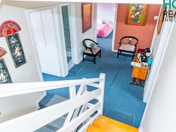 VENTA DE CASA - 4 DORMITORIOS - SECTOR PUERTAS DEL SOL