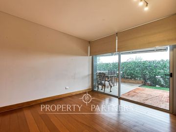 Amplio Duplex con jardín y excelente conectividad, San Carlos de Apoquindo.