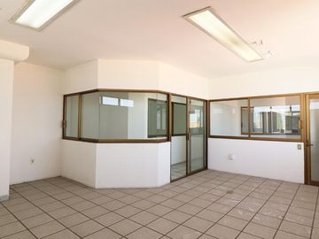 EDIFICIO EN VENTA/RENTA EN PERIFÉRICO PASEO DE LA REPUBLICA, MORELIA.