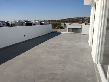 Venta de Casa  con Roof garden en Cañadas del arroyo
