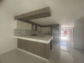 CASA EN VENTA FRACCIONAMIENTO  LA ANTIGUA CEMENTERA