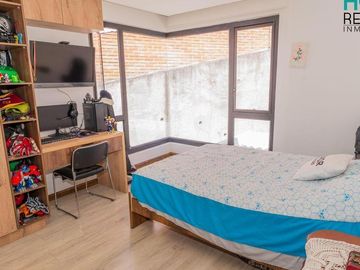 DE VENTA HERMOSA CASA LUJOSA EN CHAULLABAMBA CUENCA