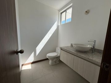 CASA 3 DORMITORIOS - TUMBACO - POR ESTRENAR - CREDITO VIP