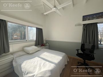 Casa en venta en uno de los Barrios Centrales en Abril C.C, Guillermo Hudson, Berazategui - Apto Credito